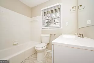 1645 Oak Forest Dr SE, Conyers, GA 30013 - Photo 17