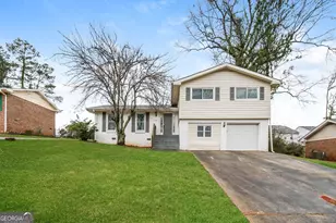 1645 Oak Forest Dr SE, Conyers, GA 30013 - Photo 3