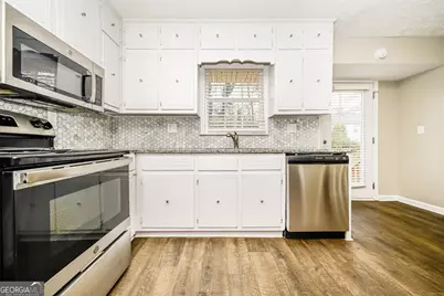 1645 Oak Forest Drive SE, Conyers, GA 30013 - Photo 7