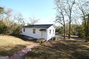 67 N Collins St, Reynolds, GA 31076 - Photo 11