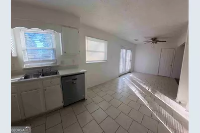 11187 Shannon Circle, Hampton, GA 30228 - Photo 11