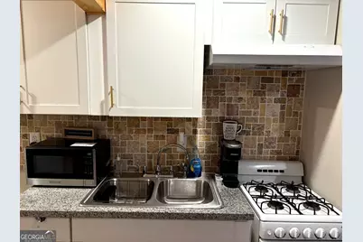 10 Rockmart Drive NW, Atlanta, GA 30314 - Photo 17