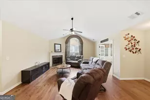 405 Kenley Ct, McDonough, GA 30253 - Photo 7