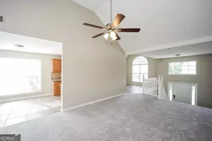 6555 Creekview Ct, Riverdale, GA 30296 - Photo 3