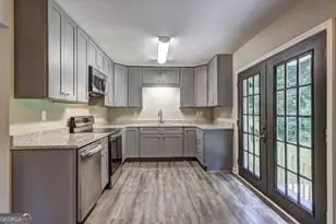 215 Fond Ct, Palmetto, GA 30268 - Photo 9