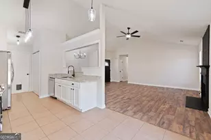 5803 Riverside Walk Dr, Sugar Hill, GA 30518 - Photo 9