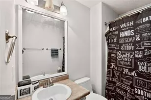 408 Strathmore Dr, Sharpsburg, GA 30277 - Photo 7