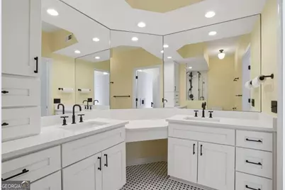 3777 Peachtree Road NE #932, Atlanta, GA 30319 - Photo 11