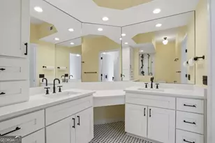 3777 Peachtree Road NE, Atlanta, GA 30319 - Photo 11