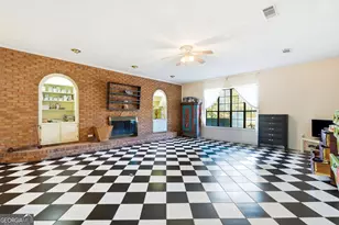 863 N Macon St, Ludowici, GA 31316 - Photo 17