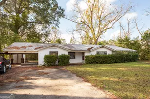 2109 Neal, Waycross, GA 31503 - Photo 3