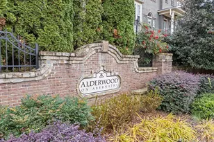 427 Alderwood St, Sandy Springs, GA 30328 - Photo 43