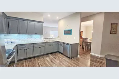 22 Oakbrook Drive SW, Cartersville, GA 30120 - Photo 9