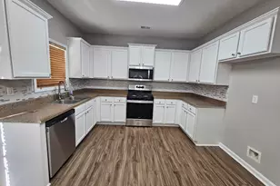 1016 Maple Leaf Dr, McDonough, GA 30253 - Photo 7