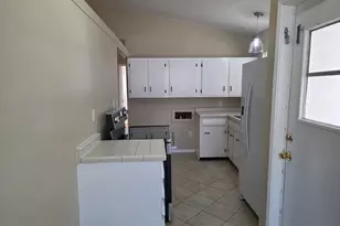 407 W 9th St, Rincon, GA 31326 - Photo 7