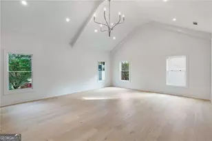 2991 Surrey Ln, Atlanta, GA 30341 - Photo 29