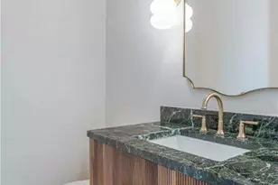 2991 Surrey Ln, Atlanta, GA 30341 - Photo 7