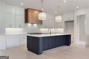 2991 Surrey Ln, Atlanta, GA 30341 - Photo 13