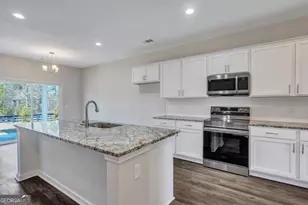 318 Somera Ln, Statesboro, GA 30461 - Photo 5