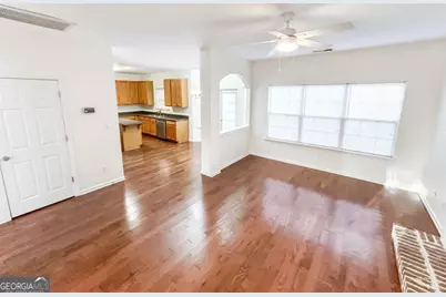 2027 Oakbluff Drive, Austell, GA 30106 - Photo 7