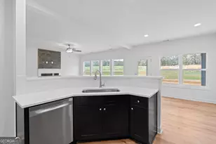 3921 Peeksville Rd, Locust Grove, GA 30248 - Photo 25