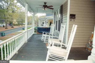 517 S 6th St, Griffin, GA 30224 - Photo 9