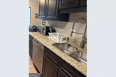 6354 Shannon Parkway #30E, Union City, GA 30291 - Photo 11