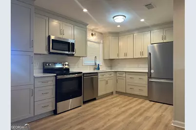 136 S Third Avenue, McRae-Helena, GA 31055 - Photo 7