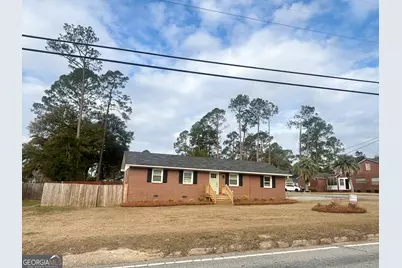 136 S Third Avenue, McRae-Helena, GA 31055 - Photo 5