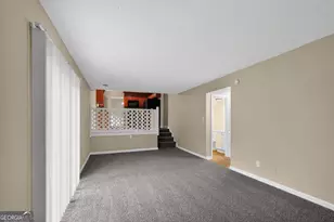 1039 Nimblewood Way, Stone Mountain, GA 30088 - Photo 9