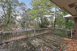 4058 Chemawa Dr, Stone Mountain, GA 30083 - Photo 31