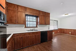 4058 Chemawa Dr, Stone Mountain, GA 30083 - Photo 15