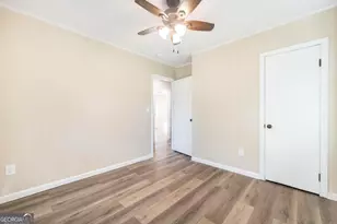 305 Broad St, Hawkinsville, GA 31036 - Photo 19