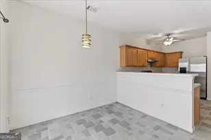 2818 Village Trc, East Point, GA 30344 - Photo 21