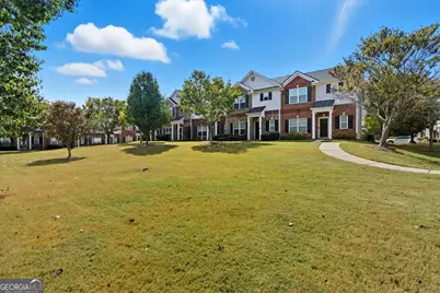 2818 Village Trc, East Point, GA 30344 - Photo 5