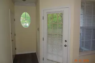 245 Amal Dr SW, Atlanta, GA 30315 - Photo 3