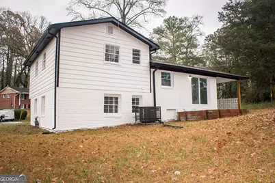 2749 Old Farm Road, South Fulton, GA 30349 - Photo 7