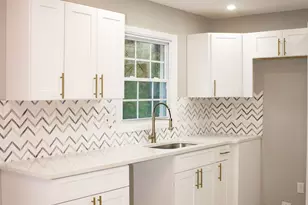 2749 Old Farm Rd, South Fulton, GA 30349 - Photo 17