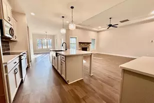 313 Mourning Ct, Lagrange, GA 30241 - Photo 5