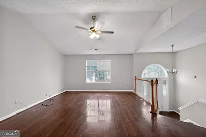 1569 Smithson Cove, Lithonia, GA 30058 - Photo 5