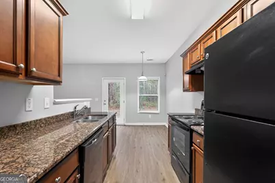 6373 Shadow Square, Lithonia, GA 30058 - Photo 11