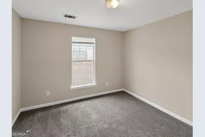 2396 Hillvale Circle, Lithonia, GA 30058 - Photo 13