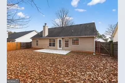 2396 Hillvale Circle, Lithonia, GA 30058 - Photo 3