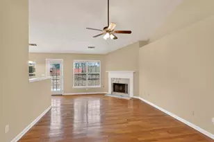 2396 Hillvale Cir, Lithonia, GA 30058 - Photo 5