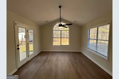 125 Montrose Way, Lagrange, GA 30240 - Photo 9