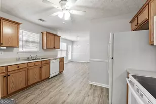 440 Corral Pass, Jackson, GA 30233 - Photo 13