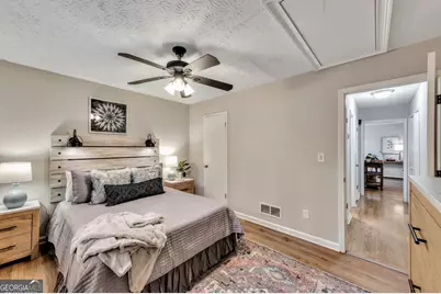 160 Booth Road SW #APT B, Marietta, GA 30008 - Photo 19