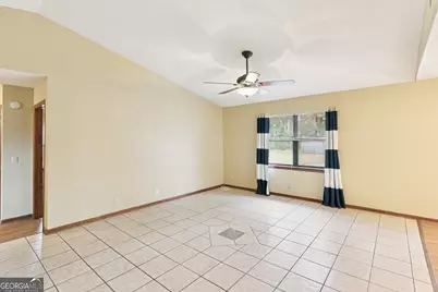 132 Woodvalley Drive, Kingsland, GA 31548 - Photo 5