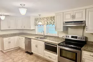 585 Greeson St, Summerville, GA 30747 - Photo 7