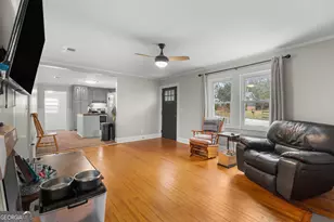 107 Dixie Ave, Sylvania, GA 30467 - Photo 3